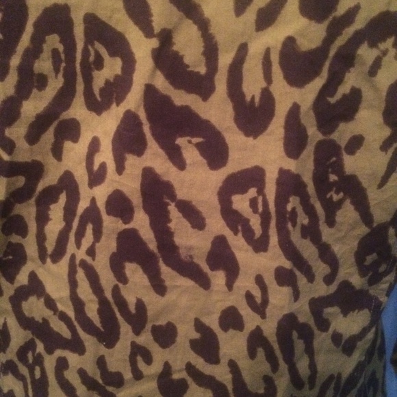 Jones New York Signature Animal Print Blouse - Picture 3 of 3